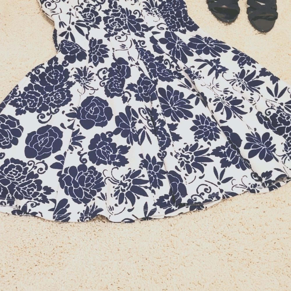 Danny and nicole dress
